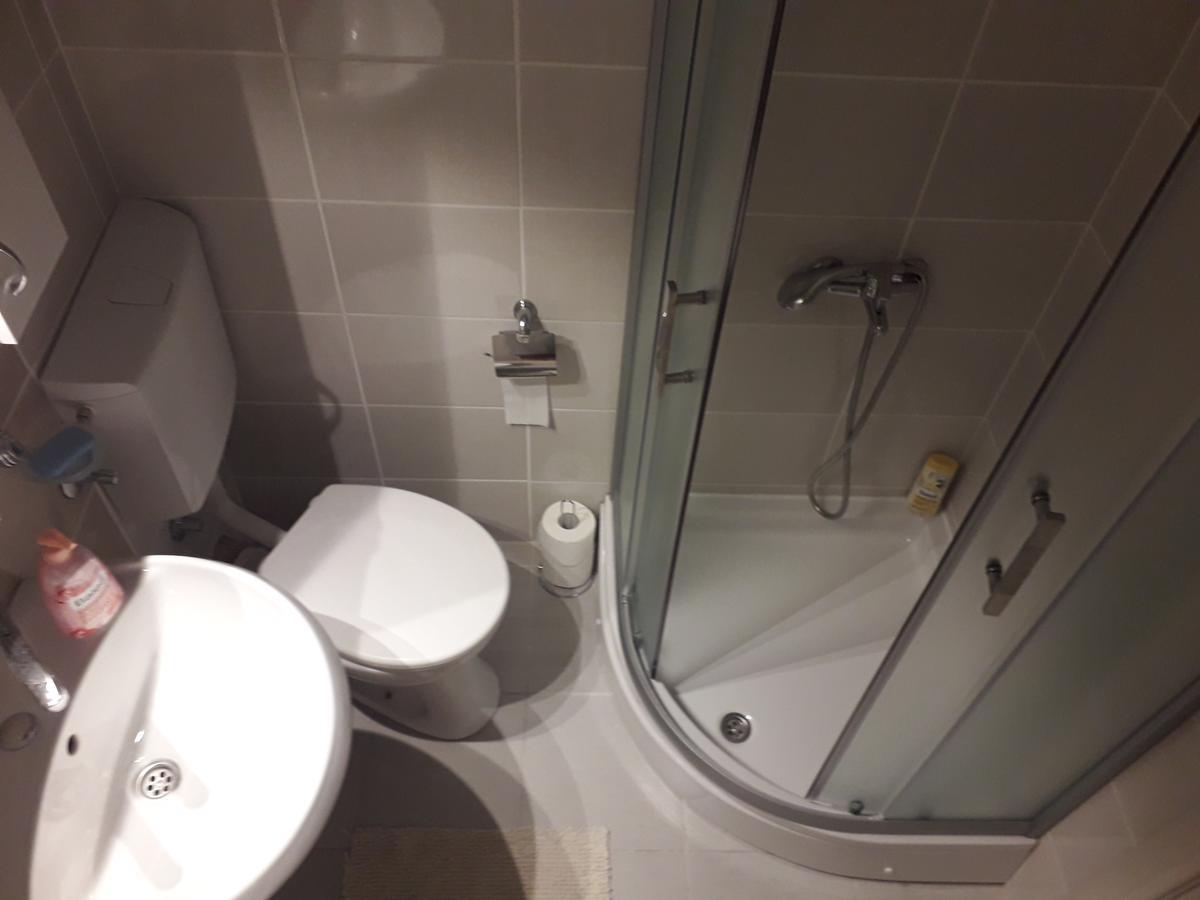 Studio Apartman Ld U Strogom Centru Novi Sad Eksteriør bilde